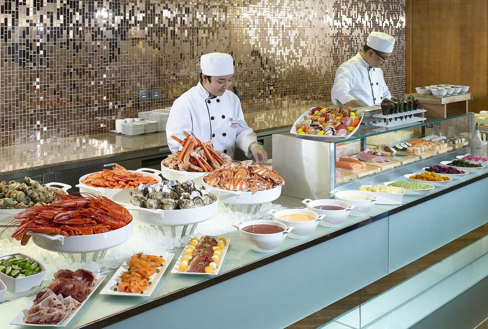 Hong Kong Skycity Marriott Hotel Εξωτερικό φωτογραφία A buffet at a hotel