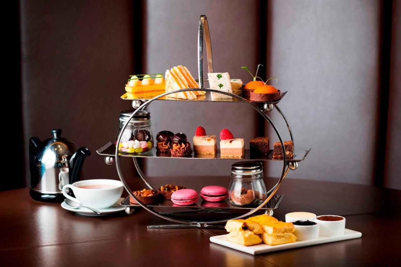Hong Kong Skycity Marriott Hotel Εξωτερικό φωτογραφία Afternoon tea at the InterContinental Hotel, London