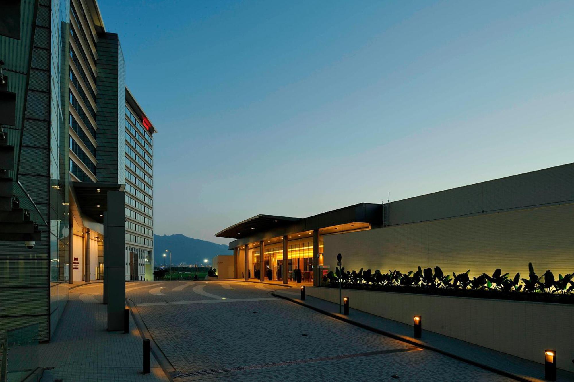 Hong Kong Skycity Marriott Hotel Εξωτερικό φωτογραφία Hilton Athens