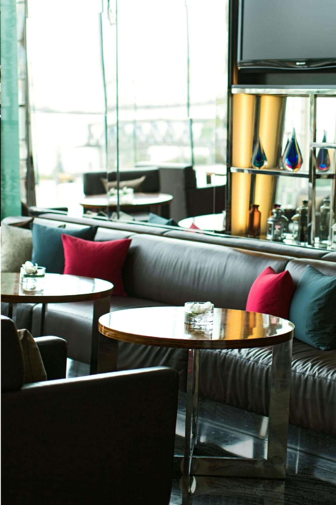Hong Kong Skycity Marriott Hotel Εξωτερικό φωτογραφία The lounge at the airport